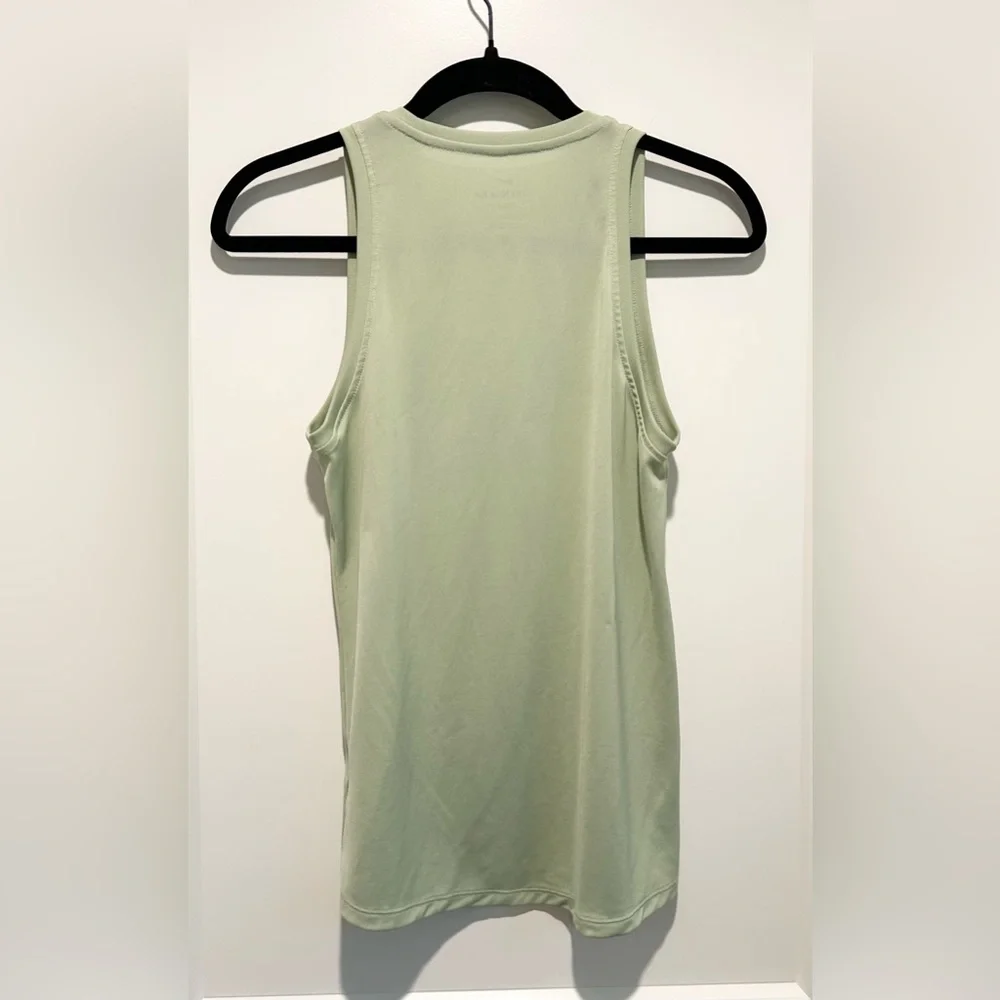 Nike Dri-FIT Sage Green Tank XS Sporty Chic Tennis Running Workout Top
